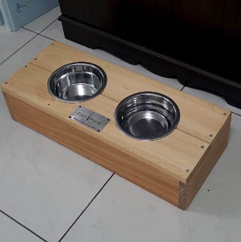 Pet Feeding Stations image 3